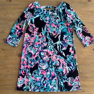 Lilly Pulitzer velvet feel dress/cover up size L (8-10)